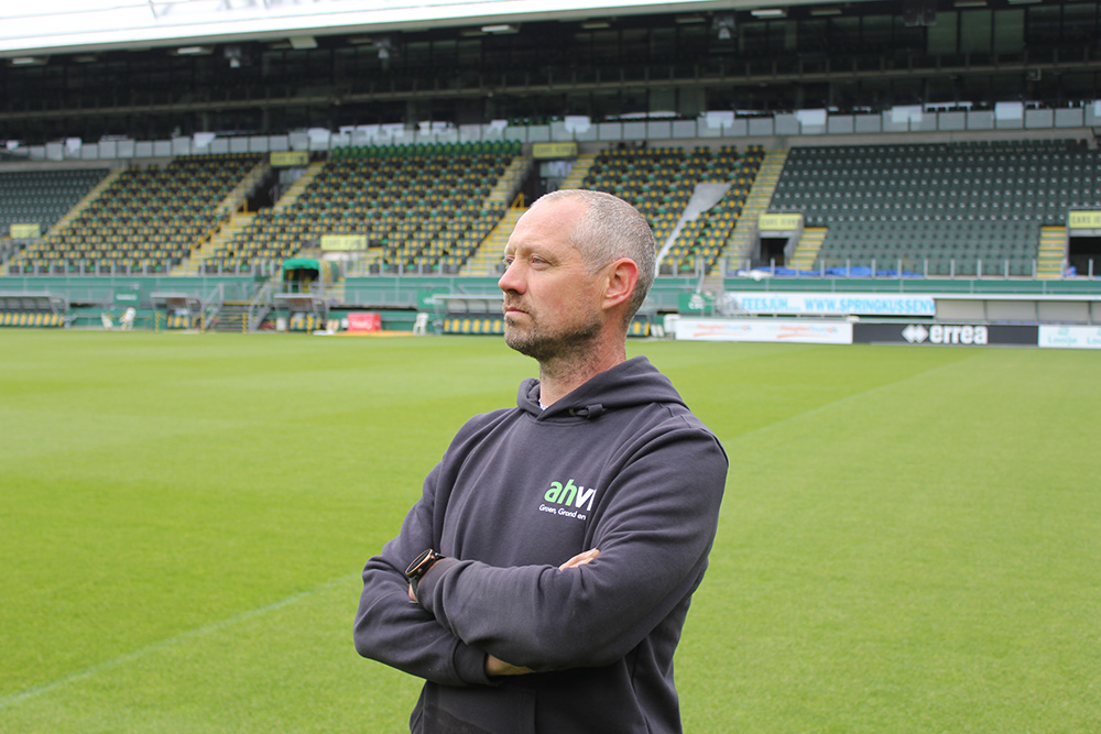 Bo Videler of ADO Den Haag on the pitch