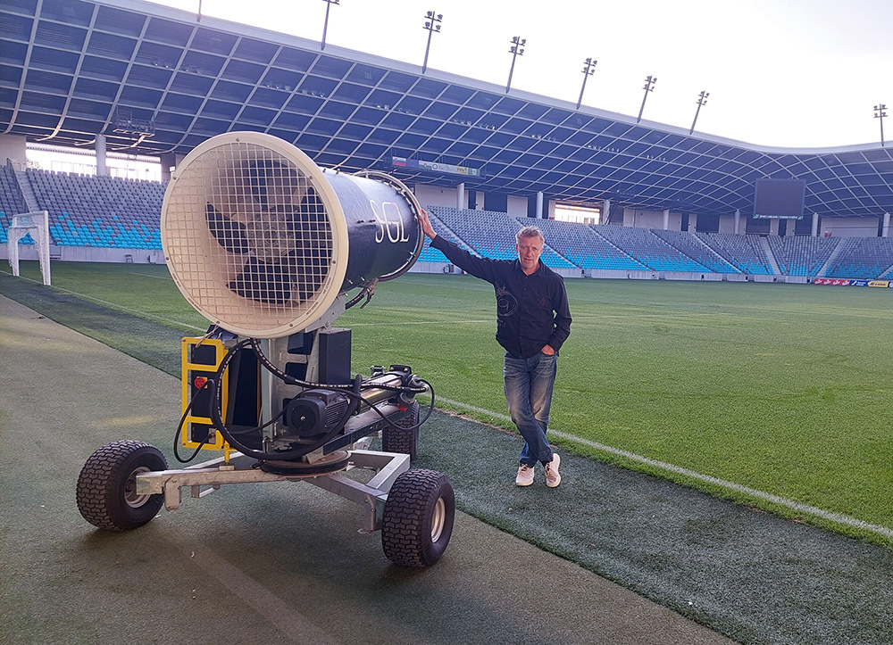 Andrej Kastelic with SGL TC50 on the pitch of Stozice Stadium
