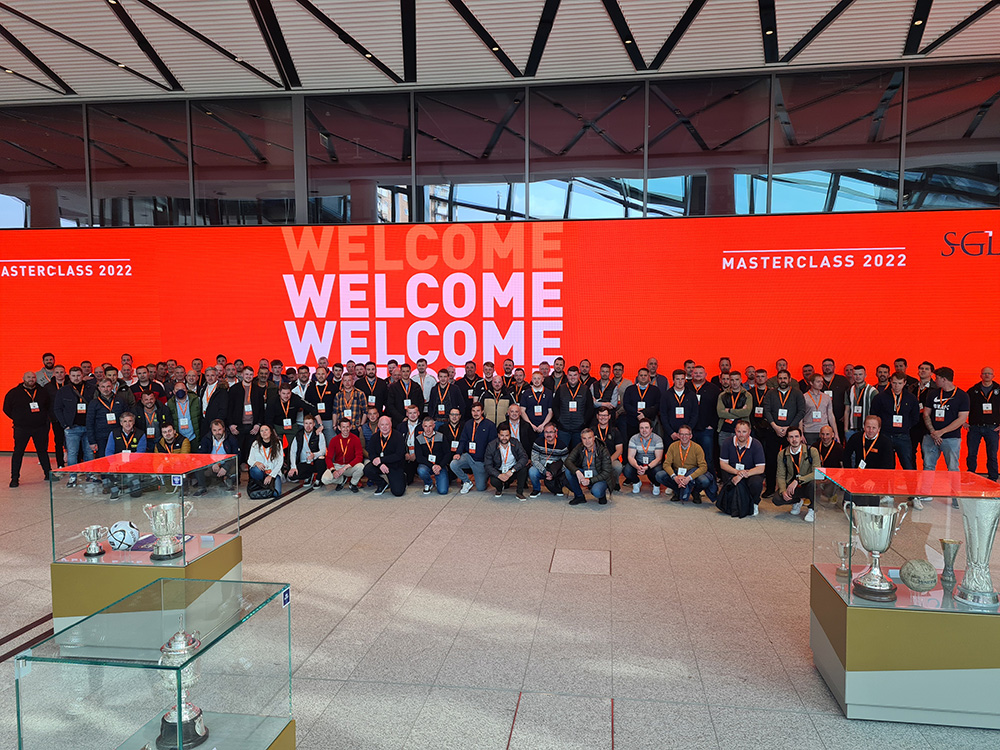 Group_picture_SGL_Masterclass_2022_London_Tottenham_Stadium